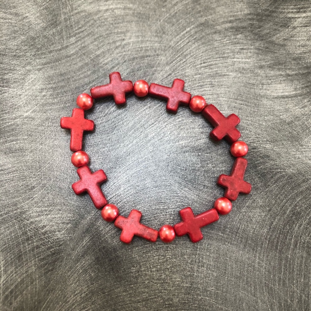 🛍3/$10! Red cross bracelet